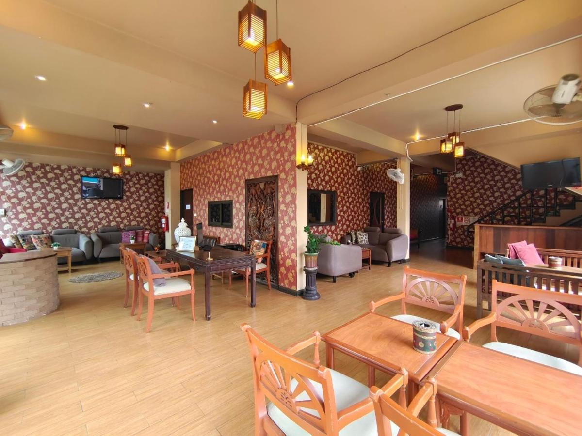Hotel Wualai Boutique By Lanna Oriental Chiang Mai Exterior foto